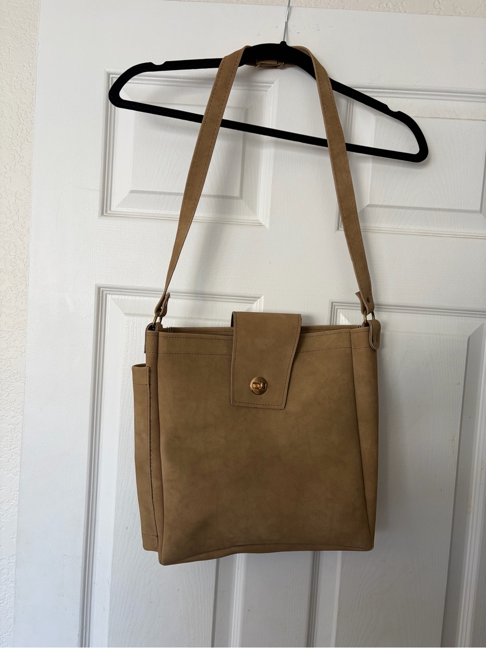 HAZEL Mojave Suede Vintage Shoulder Bag